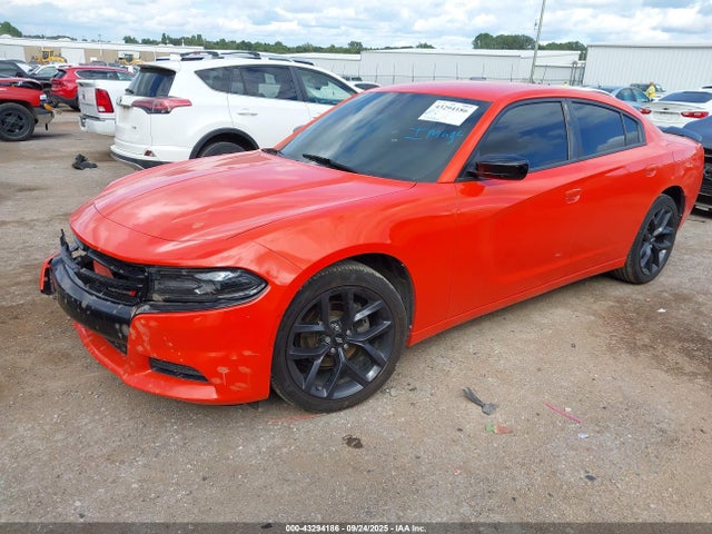 2019 DODGE CHARGER 2C3CDXBG5KH748704 Photo 1