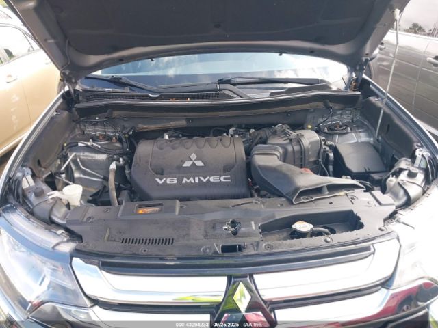 2018 MITSUBISHI OUTLANDER JA4JZ4AX7JZ001165 Photo 9