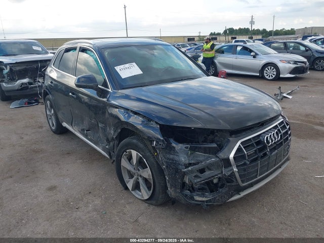 2023 AUDI Q5 WA1BBAFY0P2106589 Photo 0
