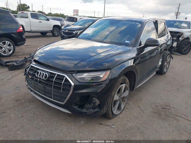 2023 AUDI Q5 WA1BBAFY0P2106589 Photo 1