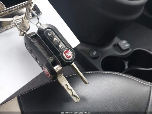 2018 FIAT 500E 3C3CFFGE1JT369328 Photo 10