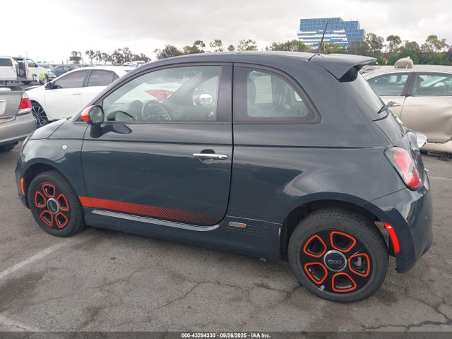 Fiat 500 2018 3C3CFFGE1JT369328 Image 14