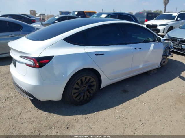 2025 TESLA MODEL 3 5YJ3E1EAXSF063519 Photo 3