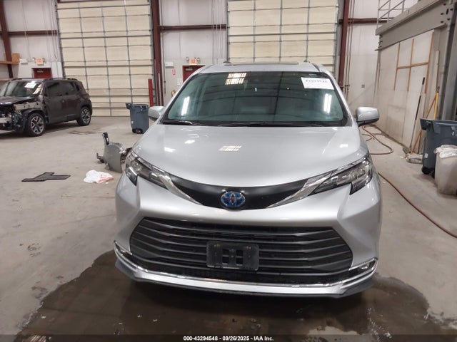 5TDJRKEC9NS135975 Toyota a25a-fxs, 5nm