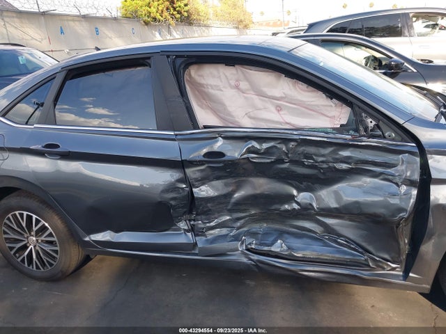 3VWCB7BUXLM010792 Volkswagen 1.4 tsi