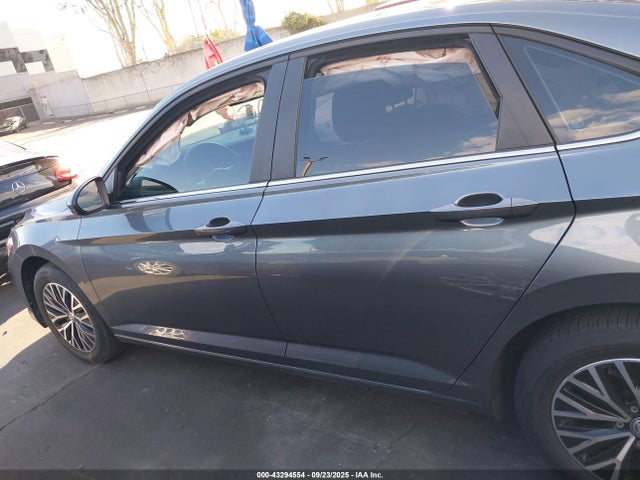 3VWCB7BUXLM010792 Volkswagen 1.4 tsi