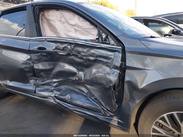 3VWCB7BUXLM010792 Volkswagen 1.4 tsi