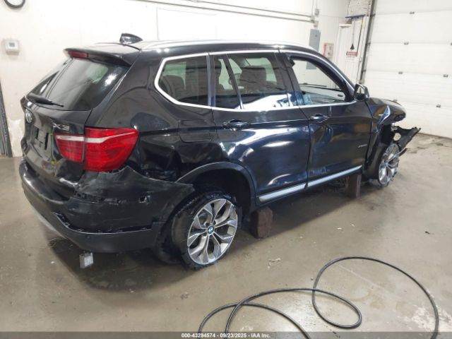 2016 BMW X3 5UXWX9C51G0D64084 Photo 3