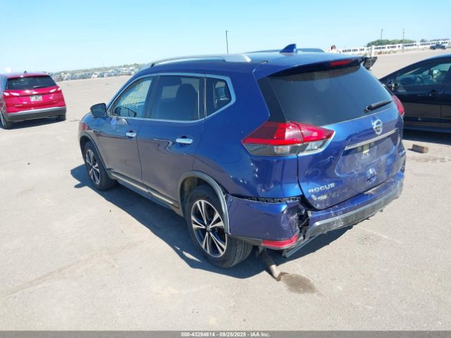 2018 NISSAN ROGUE JN8AT2MVXJW319499 Photo 2