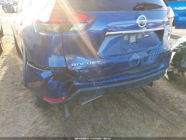 2018 NISSAN ROGUE JN8AT2MVXJW319499 Photo 5