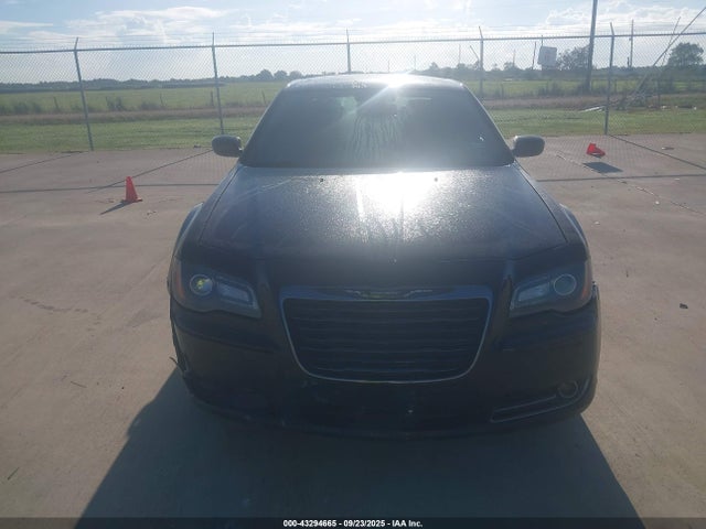 Chrysler 300 2014 2C3CCABG4EH361274 Image 12