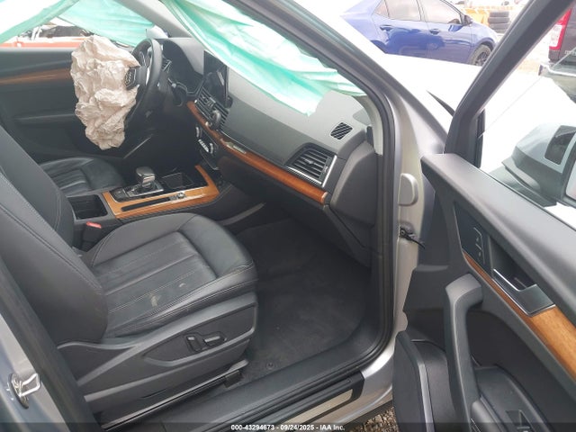 2021 AUDI Q5 WA1BAAFY3M2109789 Photo 4