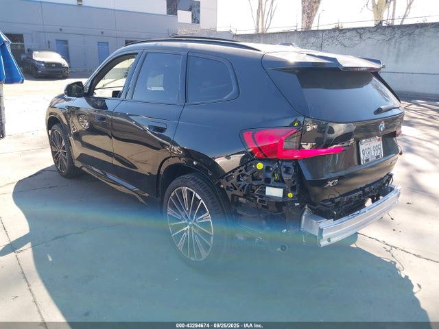 2025 BMW X1 WBX73EF00S5213775 Photo 2