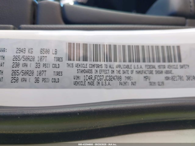 Jeep Grand Cherokee 2018 1C4RJFCG7JC324708 Image 9