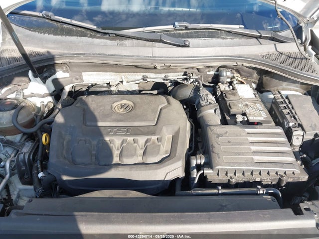 3VV1B7AX1JM198588 Volkswagen Tiguan 2.0t S
