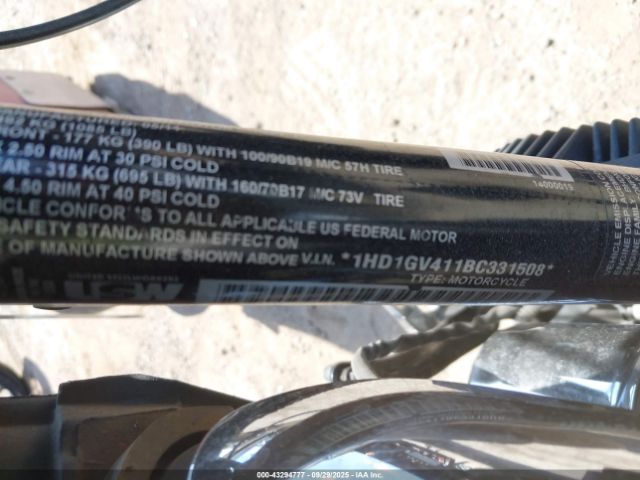 2011 HARLEY-DAVIDSON FXDC 1HD1GV411BC331508 Photo 9