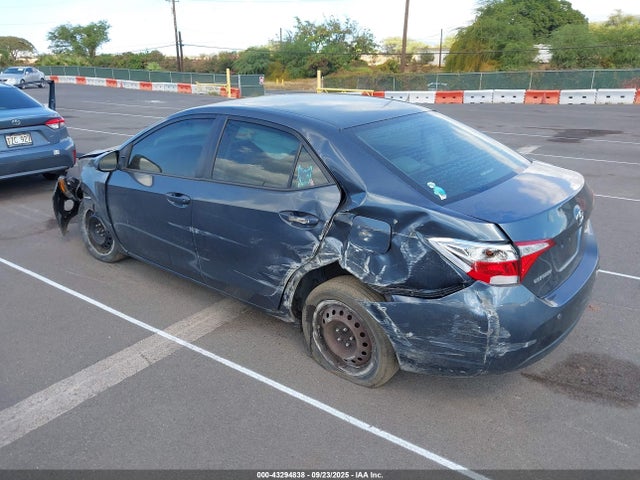 Toyota COROLLA LE 2016 5YFBURHE0GP444416 Image 3