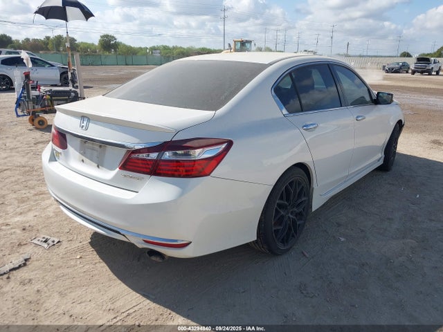 1HGCR2F55HA063698 Honda k24w1