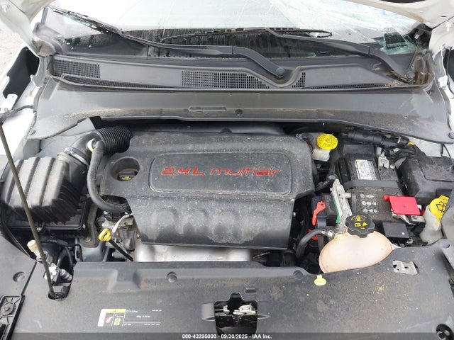 2022 Jeep Compass Latitude Fwd მანქანა იყიდება აუქციონზე, vin: 3C4NJCBB3NT103359, აუქციონის ნომერი: 43295000