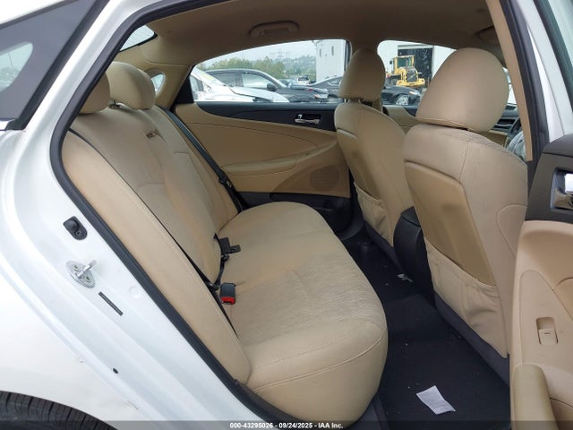 Hyundai gamma 2014 5NPEB4AC7EH843915 Image 8