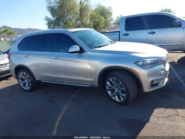 BMW X5 2015 5UXKR0C58F0P04976 Image 13