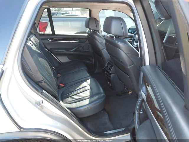 BMW X5 2015 5UXKR0C58F0P04976 Image 8