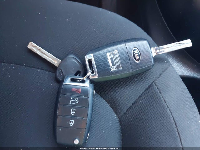 KIA gdi gamma 2016 KNDJN2A24G7369690 Image 11