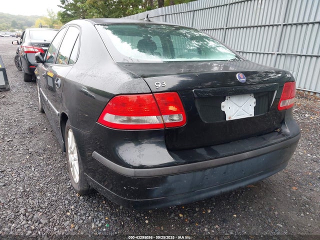 2004 SAAB 9-3 YS3FD49Y141051286 Photo 2