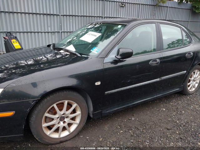 2004 SAAB 9-3 YS3FD49Y141051286 Photo 5