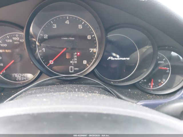 2011 PORSCHE PANAMERA WP0AA2A73BL011438 Photo 6