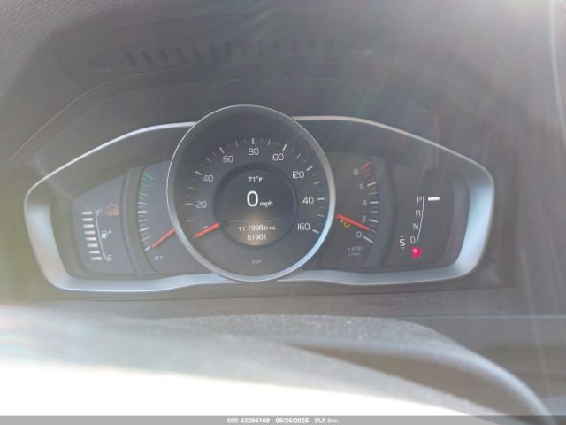 2017 VOLVO S60 YV126MFL7H2421739 Photo 6