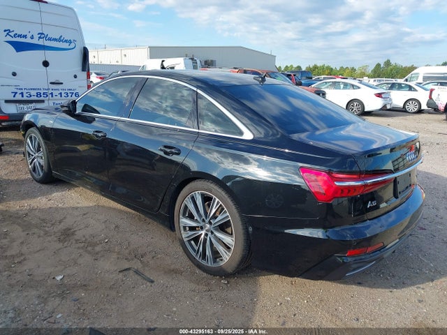 2019 AUDI A6 WAUL2AF21KN108779 Photo 2