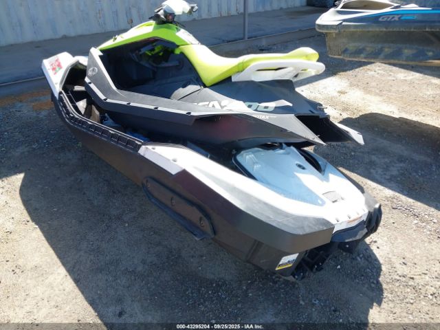 2023 SEADOO SPARK 00000YDV25002J223 Photo 2