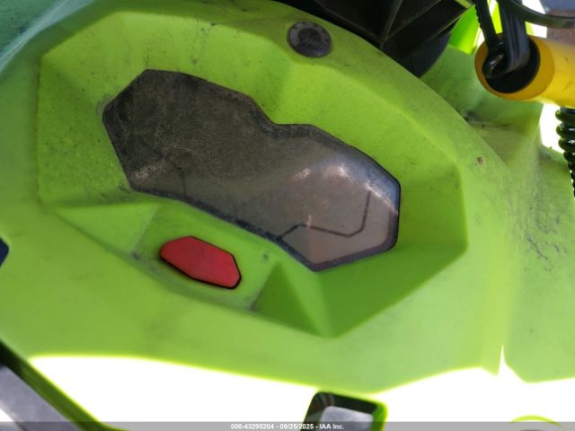 2023 SEADOO SPARK 00000YDV25002J223 Photo 6