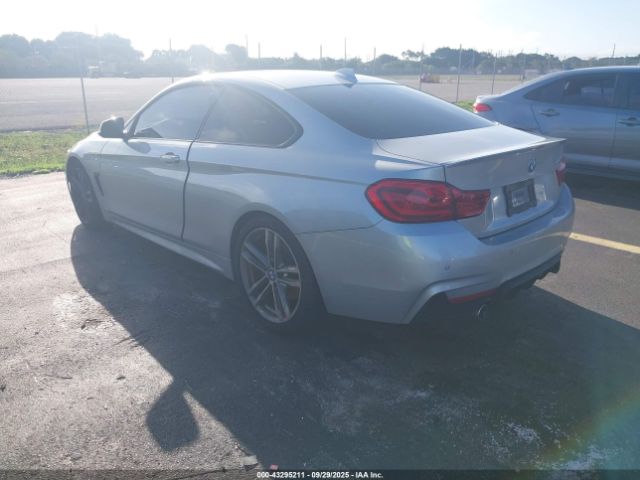 2018 BMW 440I WBA4W7C59JAB93728 Photo 2
