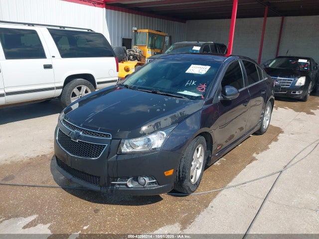 Chevrolet LUV 2014 1G1PC5SB2E7173298 Image 2