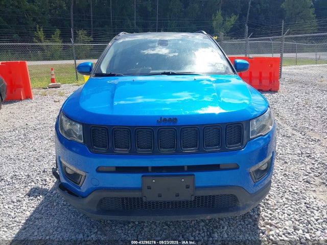3C4NJCBB7JT487818 Jeep 2018