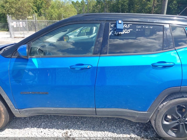 3C4NJCBB7JT487818 Jeep 2018