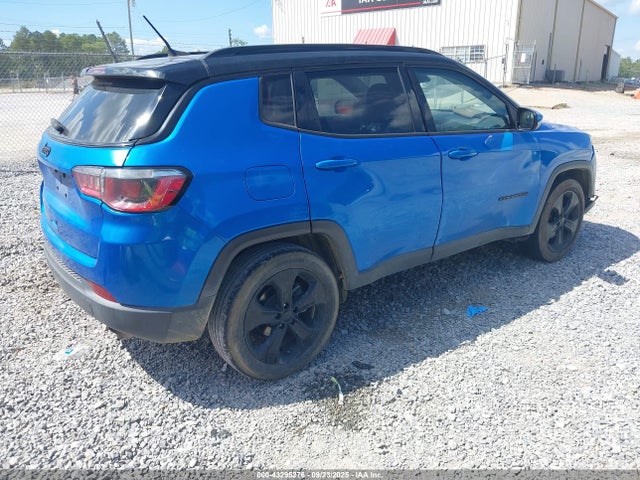 3C4NJCBB7JT487818 Jeep 2018