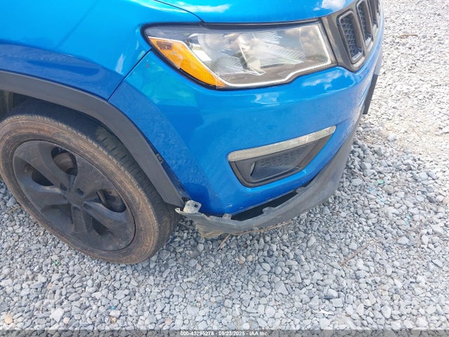 3C4NJCBB7JT487818 Jeep 2018