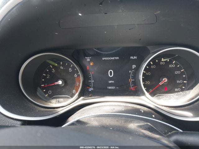 3C4NJCBB7JT487818 Jeep 2018