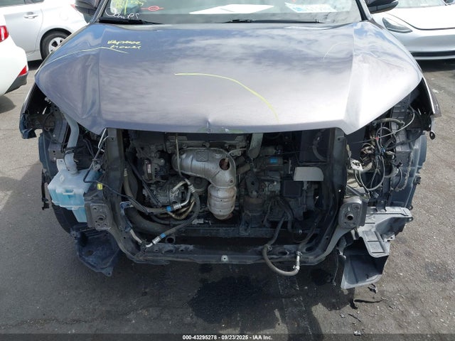 5TDDKRFH4GS335069 Toyota 2gr-fe