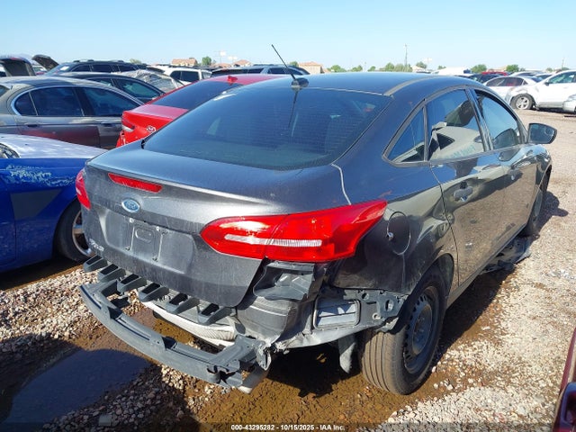 Ford 2.0l gdi 2018 1FADP3E29JL304247 Image 4