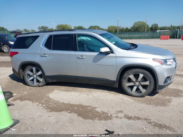 1GNEVHKW4LJ242576 Chevrolet Traverse Awd Lt Leather