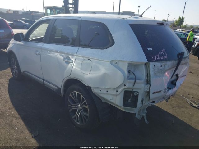 2016 MITSUBISHI OUTLANDER JA4AD2A30GZ000139 Photo 2