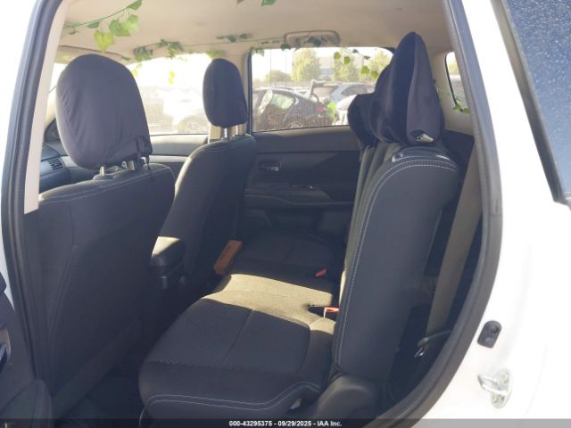 2016 MITSUBISHI OUTLANDER JA4AD2A30GZ000139 Photo 7