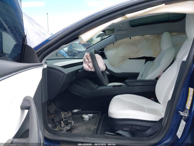 2024 TESLA MODEL 3 5YJ3E1EB1RF761620 Photo 4