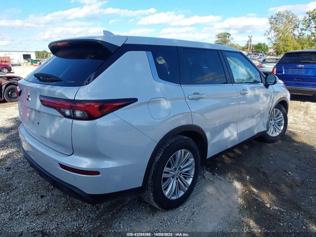 2024 MITSUBISHI OUTLANDER JA4J4UA83RZ003384 Photo 3