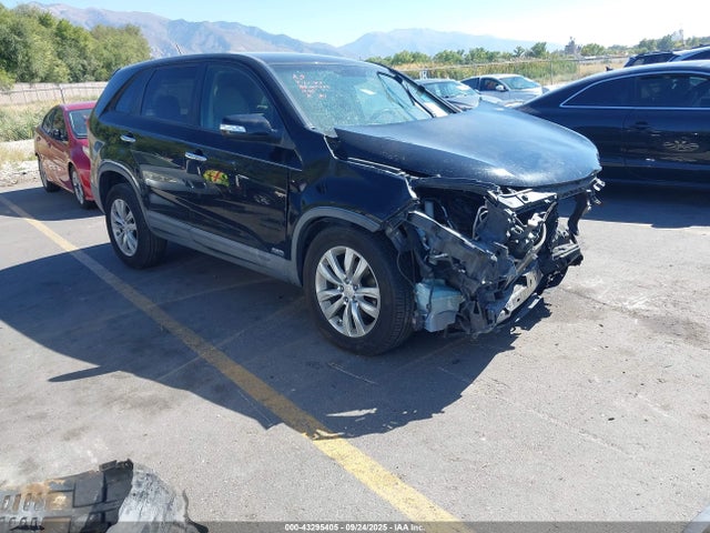 2011 KIA SORENTO 5XYKUDA20BG004034