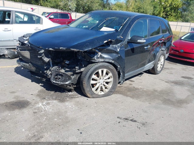 2011 KIA SORENTO 5XYKUDA20BG004034 Photo 1